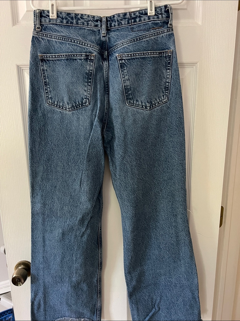 *FINAL OFFER* Zara Women’s Straight Ripped Denim Jeans - Medium Blue - Picture 6 of 6